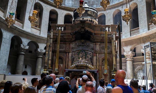 Jesus Tomb1